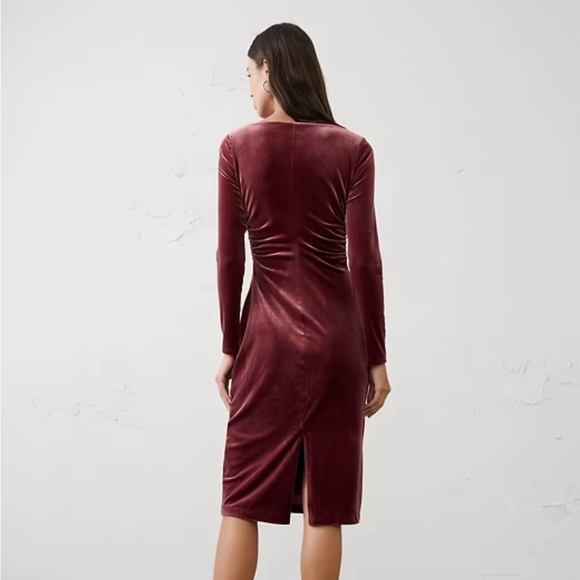 NWT Banana Republic Long Sleeve Cherry Jam Velvet Dress, Size M. - Picture 8 of 10